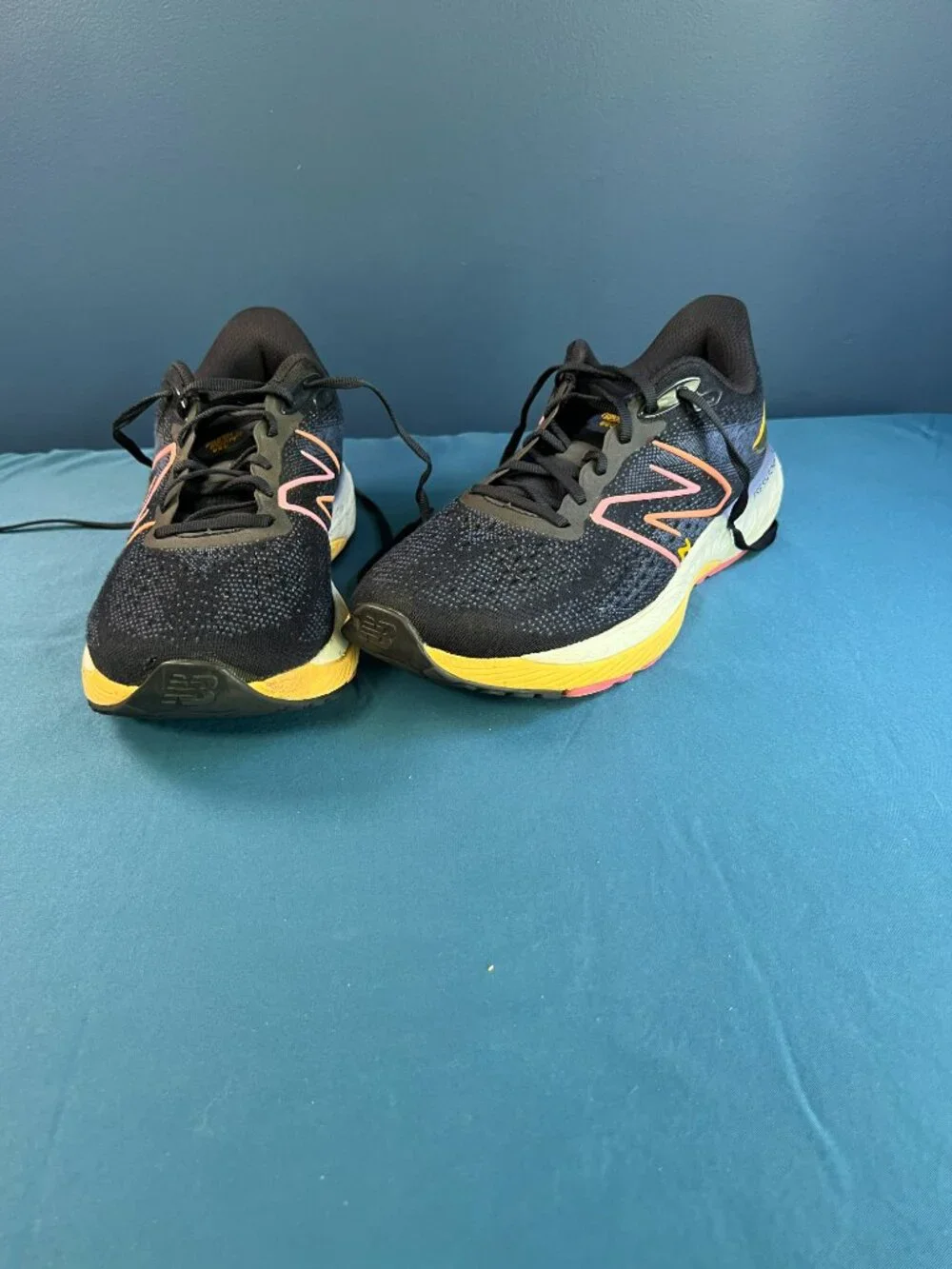 New Balance Women’s Fresh Foam X 880v12 Blue Eclipse Apricot Size 11